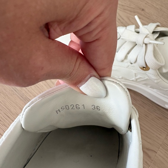 Louis Vuitton White and Gold Women's Sneakers - Picture 3 of 6